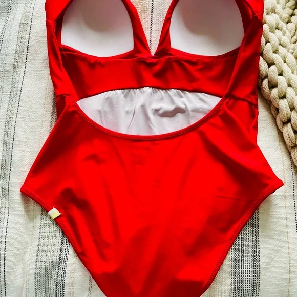 Summersalt The Deep Dive one piece in red - Picture 3 of 6